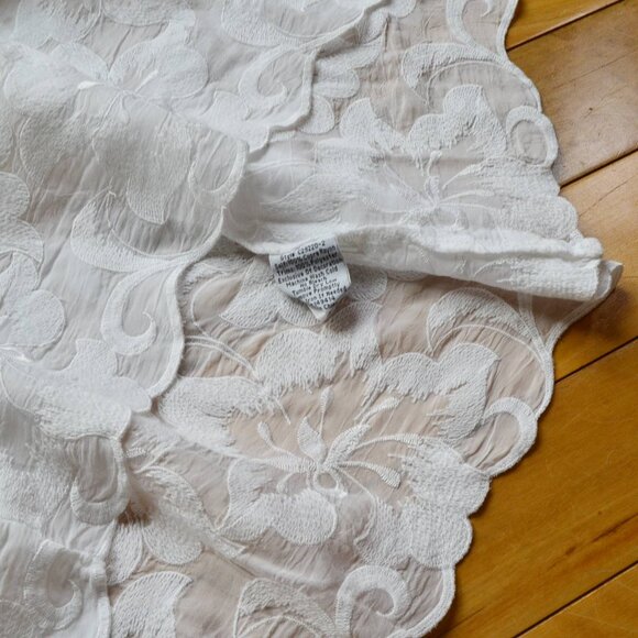 Johnny Was White Embroidered Eyelet Venetia Tunic Top Size L NWT - Picture 10 of 16